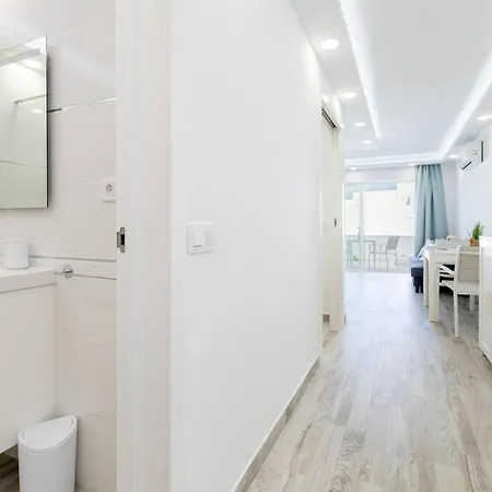 Estilo Y Confort, Marina Primavera 88 Адехе